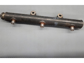 Топливная рампа 4R8Q-9D280BC Jaguar XJ X351