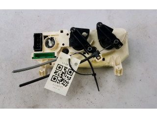 Блок управления климат-контролем 7701047548, L0-0875T Renault Clio II