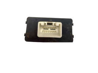 Блок управления ETS300220, G8D327AB Mazda Premacy