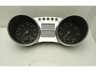 Панель приборов A2515407147   Mercedes-Benz ML W164       