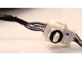 Зеркало электрическое Honda FR-V 2004 - 2009 года