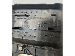   Pojistková skříňka 017183071, 1K0937125A   Volkswagen Tiguan 2009