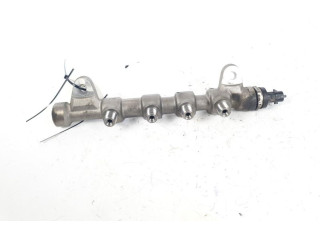 Топливная рампа 0445214394   Fiat 500X   для двигателя 55260384