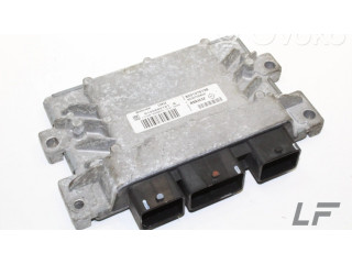 Блок управления двигателя S120202121A, 8201076738   Renault Twingo I