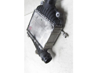 Интеркулер GX73-6K775-AB Jaguar XE