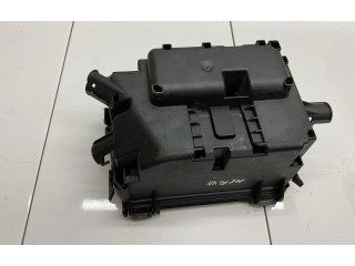 Блок предохранителей  13246937   Opel Meriva B    