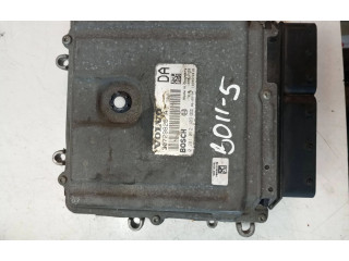 Блок управления двигателя 30729826   Volvo S60
