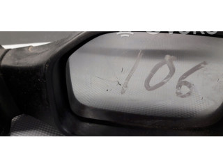 Zpětné zrcátko Peugeot 106 1996