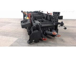 Блок предохранителей  2465401850, 2465401850   Mercedes-Benz A W176    