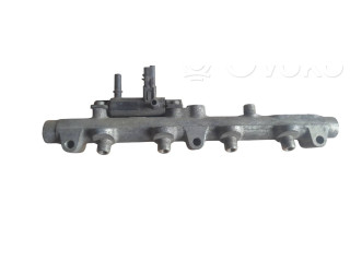 Топливная рампа 0445214017, 0167381   Citroen C8  