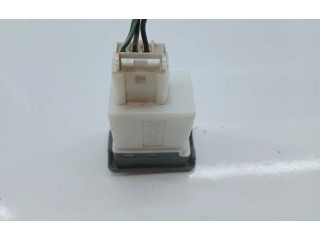 Панель приборов Mitsubishi L200