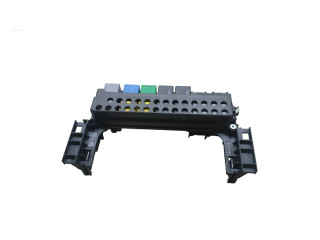 Pojistková skříňka A1695450001 Mercedes-Benz B W245 2007