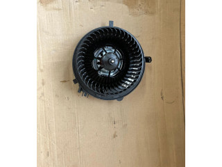 Вентилятор печки 5WB819021A Volkswagen Golf VIII