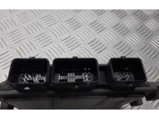 Блок управления двигателем Блок управления 8200774747   Renault Twingo II