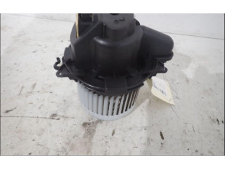 Вентилятор печки 272107379R Dacia Sandero