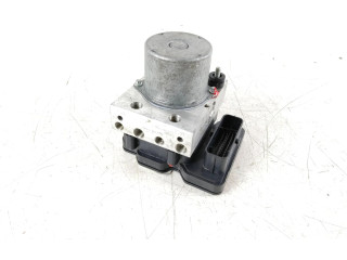 Jednotka ABS 104474500B   Tela Model S 2023