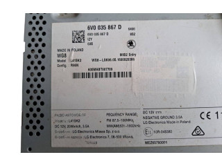 Радио/ проигрыватель CD/DVD / навигация 6V0035867D    Skoda Fabia Mk3 (NJ)