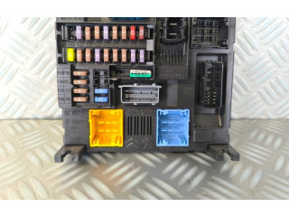 Блок предохранителей 9832880280, 9832880280 Citroen Berlingo