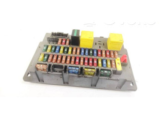 Блок предохранителей  518174503, 154801111099   Rover 75    