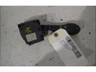 Ручка стеклоочистителей 7700832722 Renault Twingo I