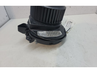 Вентилятор печки 271205DF0B Infiniti Q30