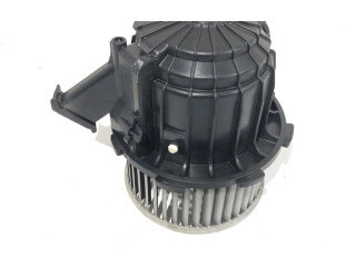 Вентилятор печки Audi Q5 SQ5