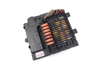 Блок предохранителей  6978265   BMW Z4 E85 E86    