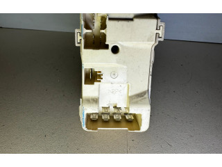 Pojistková skříňka 9H260835, 4978 Mazda 626 2000