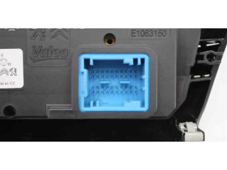 Блок управления климат-контролем 96722471XU   Peugeot 2008 I