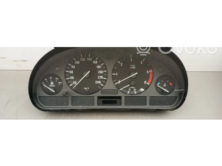 Přístrojová deska BMW 5 E39 1997 62118375902, 110008735047