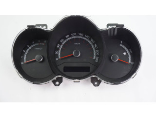 Přístrojová deska KIA Venga 2012 940041P431