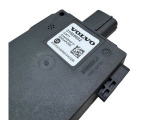 Датчик слепых зон 31665692 Volvo XC90