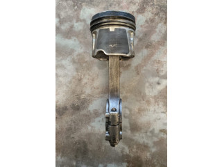  Поршень с шатуном    Nissan X-Trail T32  