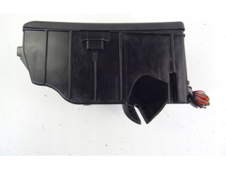 Блок предохранителей 2Q0927165A Skoda Kamiq