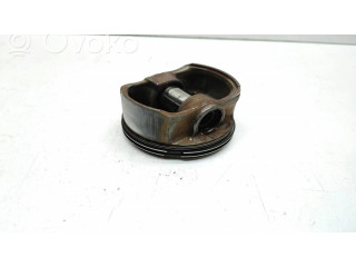 Píst BMW 5 E60 E61 pro benzínový motor 2.5 M54B25