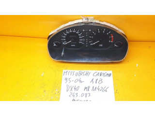 Панель приборов MR114266 Mitsubishi Carisma