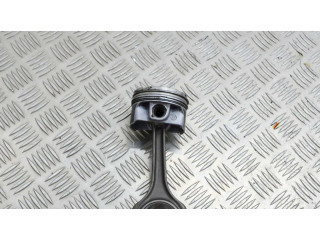 Píst 04E107065ED, 04E198401AB   Audi A4 S4 B9  pro benzínový motor 1.4 CVNA 