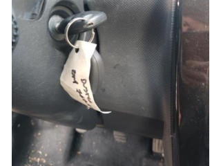 Зеркало электрическое Dacia Duster 2010 - 2017 года