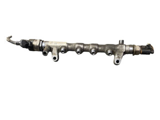 Магистральная трубка топлива 03L130089P, 03L906051    Volkswagen Touran II  CAY 