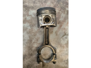  Поршень с шатуном    Nissan X-Trail T32  