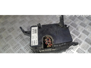 Блок предохранителей  912101c400, 3051003   Hyundai Getz    