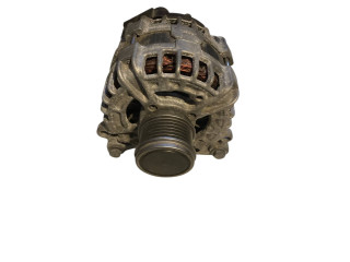 Генератор 04L903024T   Audi A3 S3 8V      