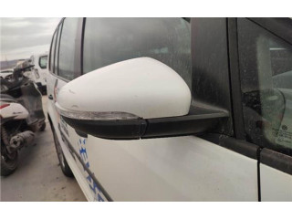 Зеркало электрическое Volkswagen Touran II 2010 - 2016 года