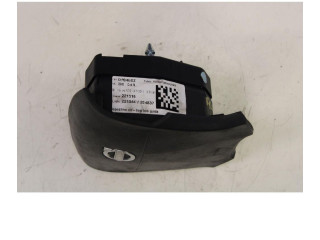 Подушка безопасности водителя Volvo V70