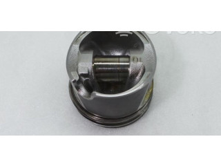 Píst 7901J Audi RS4 B7