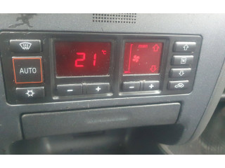 Блок управления климат-контролем 5HB00760804, 8L0820043D   Audi A3 S3 8L