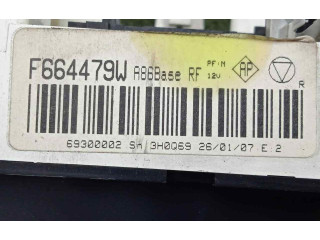 Модуль блока управления кондиционером F664479W Citroen C2