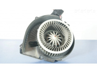Вентилятор печки 5R1819015 Skoda Fabia Mk2 (5J)