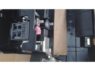 Минусовый провод (аккумулятора)