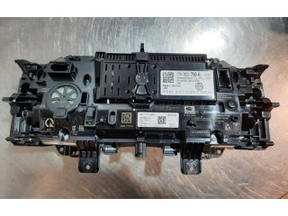 Přístrojová deska  Volkswagen T-Roc 2019 17A920790A  